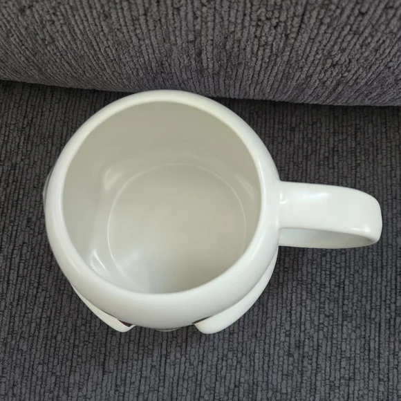 Tim Hortons 2025 Halloween Ghost Collectible Mug - Picture 3 of 8